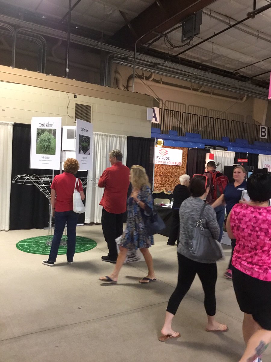 TomatoVolcano's tweet photo. Our thanks to @HomeShows for putting on a great event! Most especially to all of you who dropped by to check out the newest garden systems! https://t.co/LNmqCjszvt