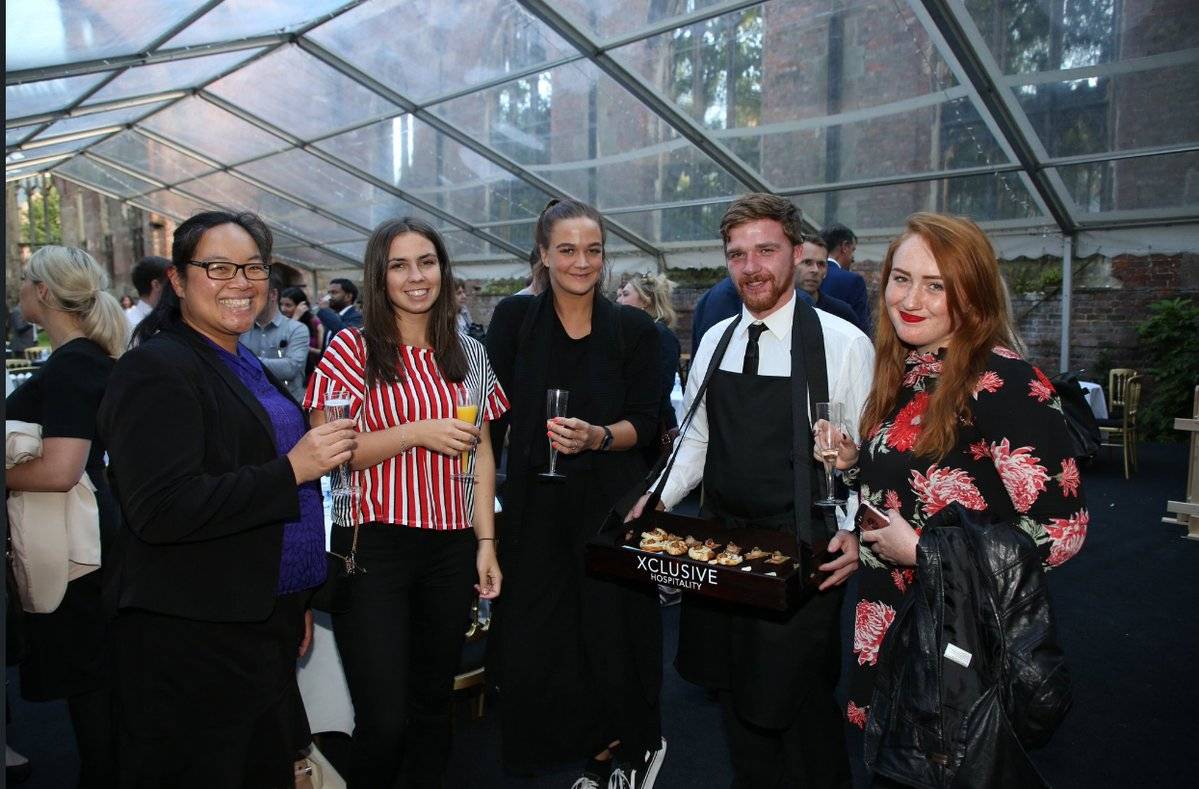 CharltonLpool's tweet photo. 👉 If there's a reason why you should say yes to work in the hospitality sector, you'll find it here... https://t.co/VimG5JVz4T https://t.co/fWHAQI3Xa4