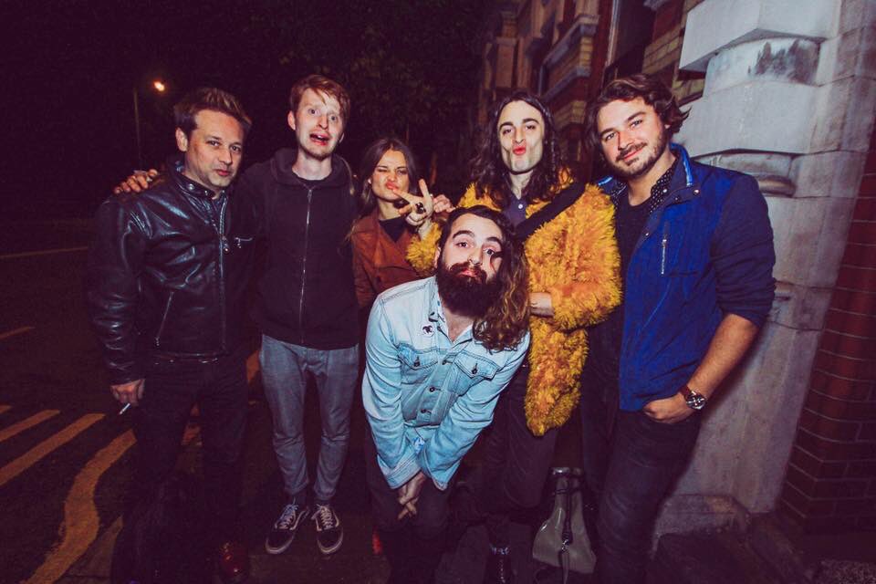 Clever Thing tweet media