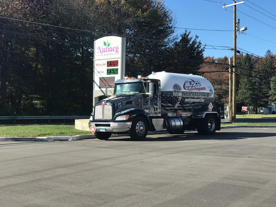 MuscoFuel's tweet photo. Our #MuscoFuel trucks fueling up at the new @NutmegFarms #gasstation down the road at 1520 Wolcott Rd. β½ #Wolcott #CT #fuel https://t.co/M6deuWt9OZ
