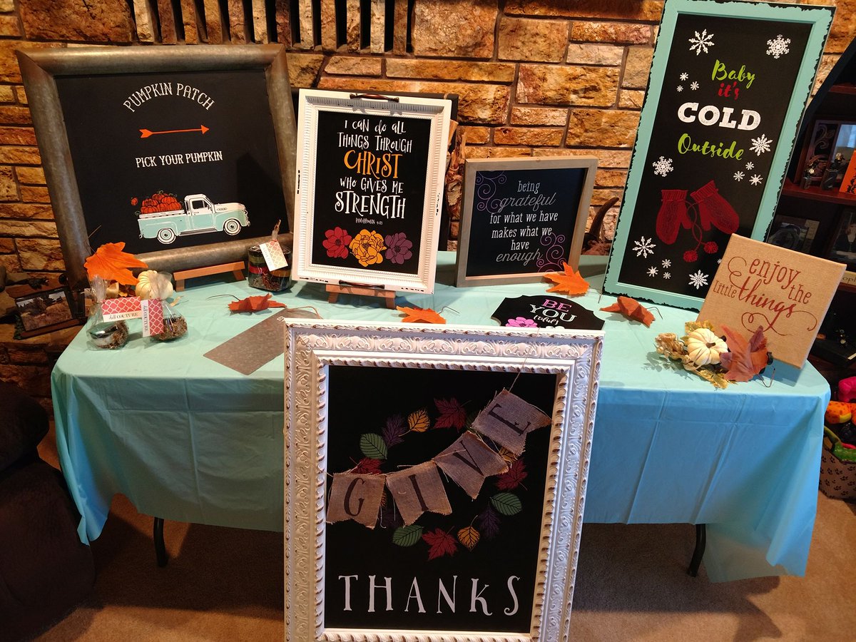 MadeWithJoy1's tweet photo. Chalk Couture a craft lovers dream!  The company is EXPLODING because of how versatile &amp; amazing the product is. #MadeWithJoy https://t.co/Q06P5w8GG6
