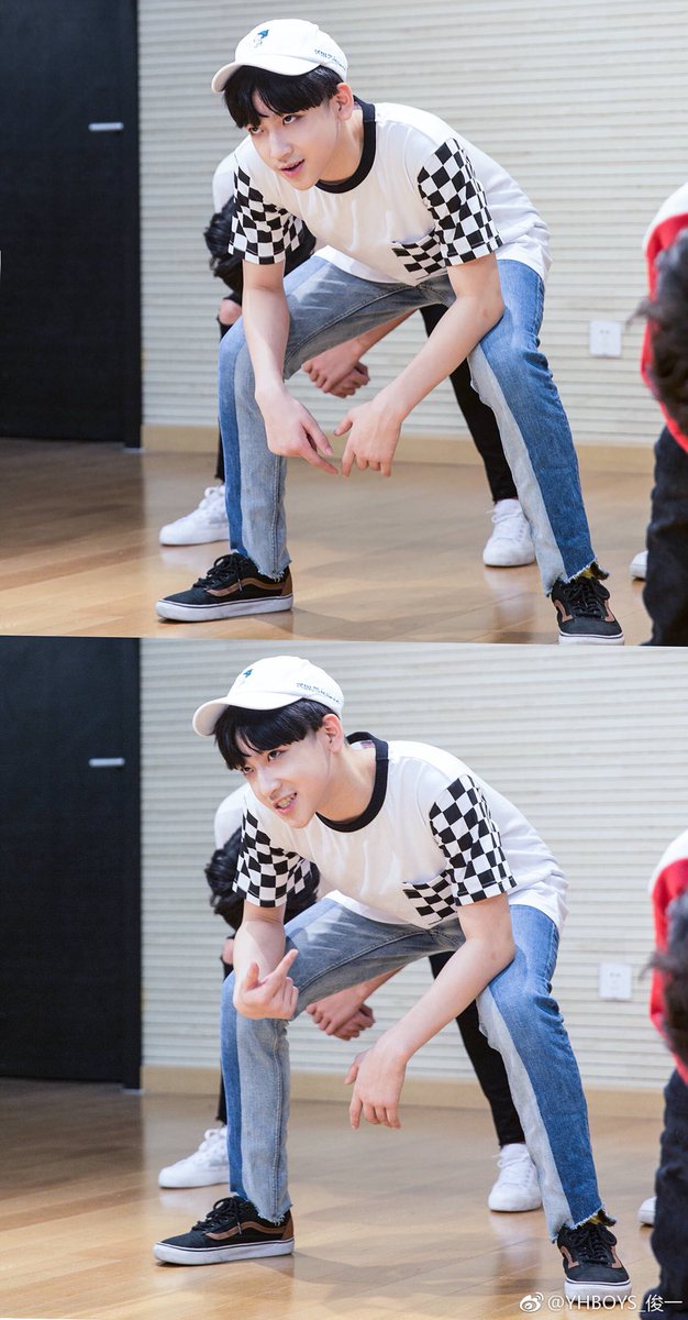 JunyiYHBoys's tweet photo. Baa ~ 🐑
#YHBOYS https://t.co/muWgCeJkiQ