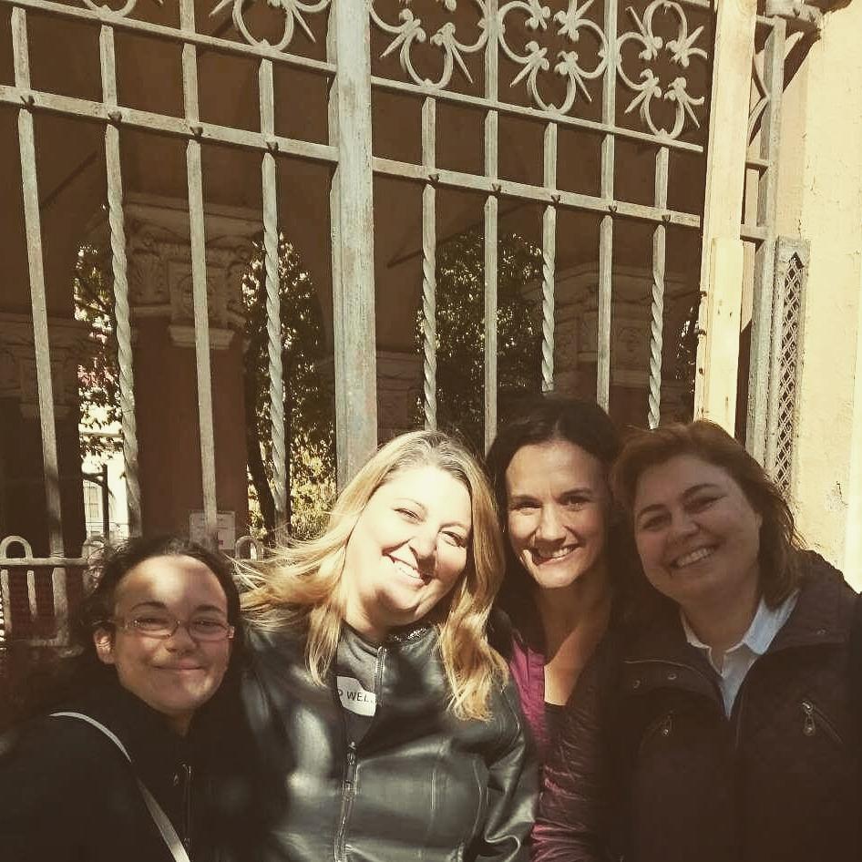 sammina16's tweet photo. Pap tour in Rome #provaciancoraprof7 #provaciancoraprof8 #vogliamolaprof8 #prof8 https://t.co/QHN3gBTTPe