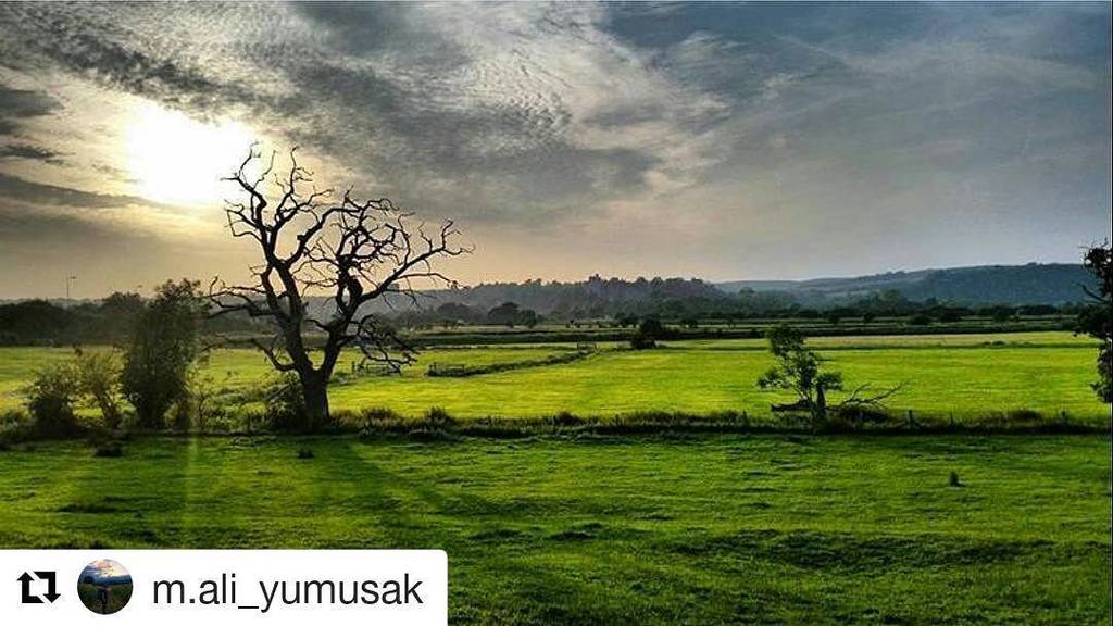 fotoenfocateweb's tweet photo. ¡Fantástico paisaje! Ph: @m.ali_yumusak  Following him in his #instagram #landscapephotography #landscape #photoofdays #cloudscape https://t.co/iYG25aO7tW