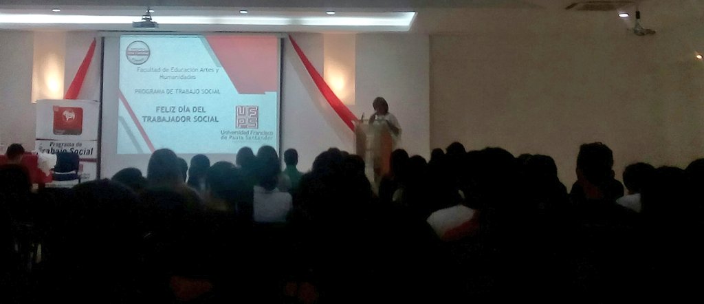 InseparableTS's tweet photo. Palabras de apertura de la Rectora @Claudia_Toloza_ y la Directora de Plan de Estudio #MaritzaJaimes en la Semana del #TrabajoSocial #UFPS https://t.co/MvAJ3Yy3P6