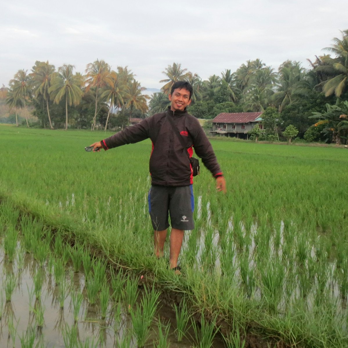 Mirawan89's tweet photo. #FotoProfilBaru https://t.co/3vfyvPyI8T