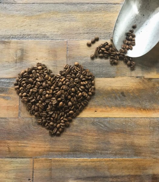 thelabtampa's tweet photo. We have that extra bit of love you need in your #coffee to get you through Monday ☕️ https://t.co/bexeOckr02