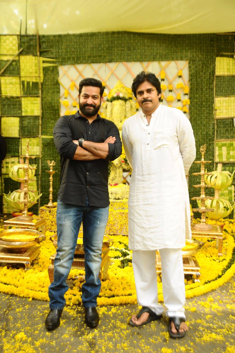 skgouse224's tweet photo. Ntr's. .....28h movie.... https://t.co/DAwL7s071X