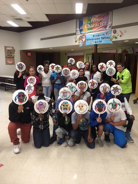 ChristinaK12's tweet photo. #BraderES Celebrates #HispanicHeritageMonth! Students researched Hispanic cultures, learned traditional dances, and created art projects. https://t.co/662GQ4FPBc