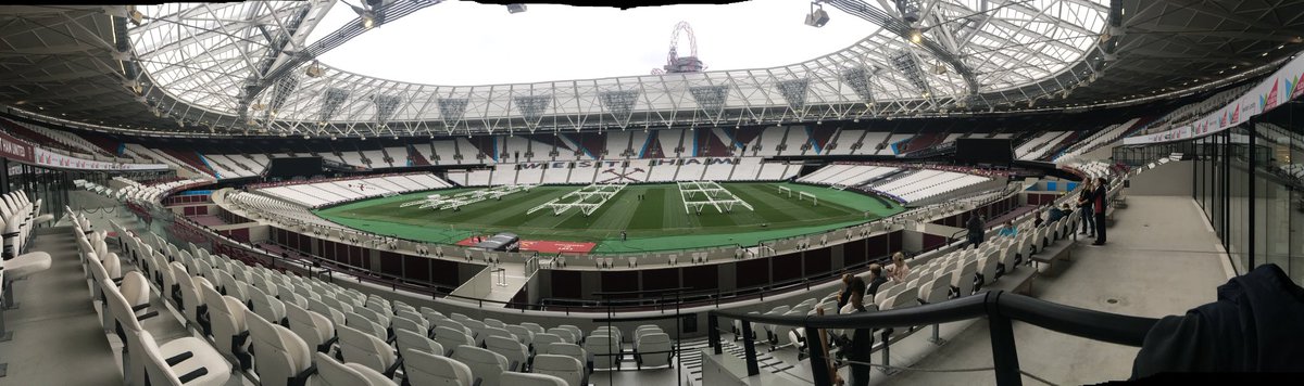 bloord's tweet photo. Tour of @LondonStadium. #ThomasCookSport https://t.co/wR3H61Q2pP