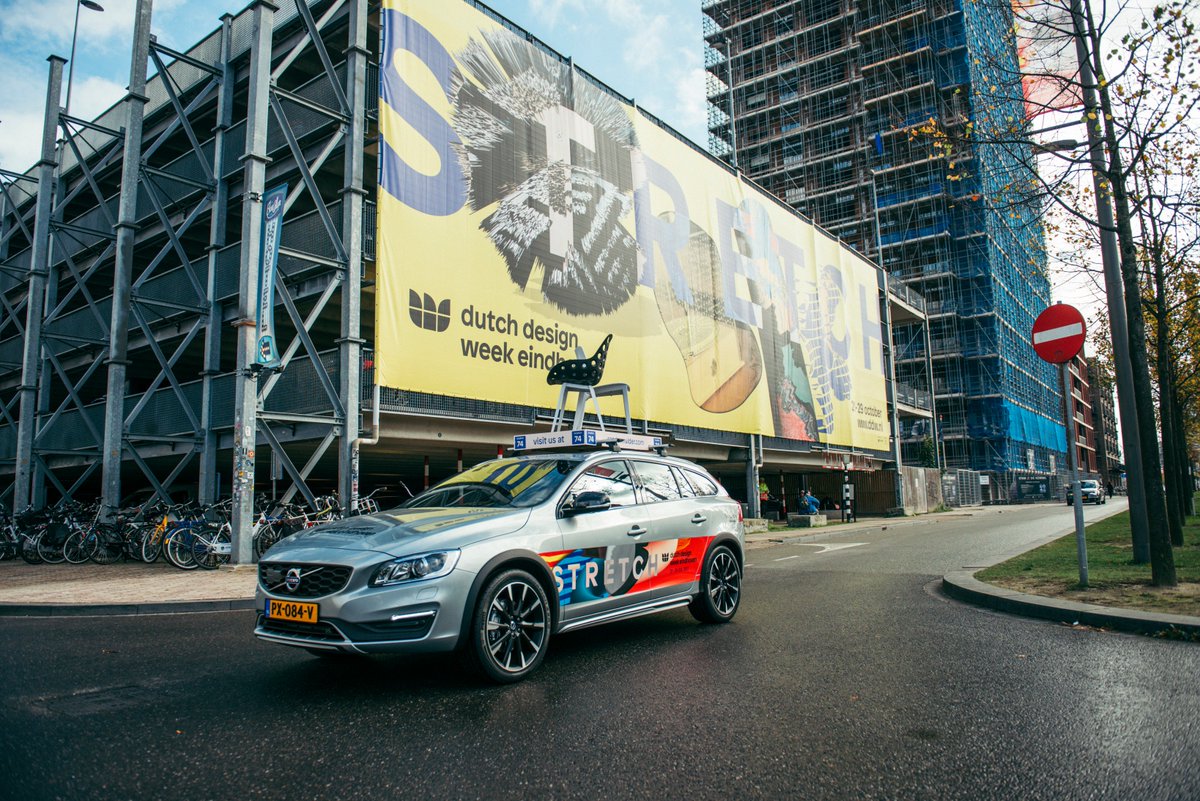 Gratis vervoerd worden tijdens de #dutchdesignweek ? Door Eindhoven rijden 40 Volvo designrides die als gratis taxi worden ingezet.