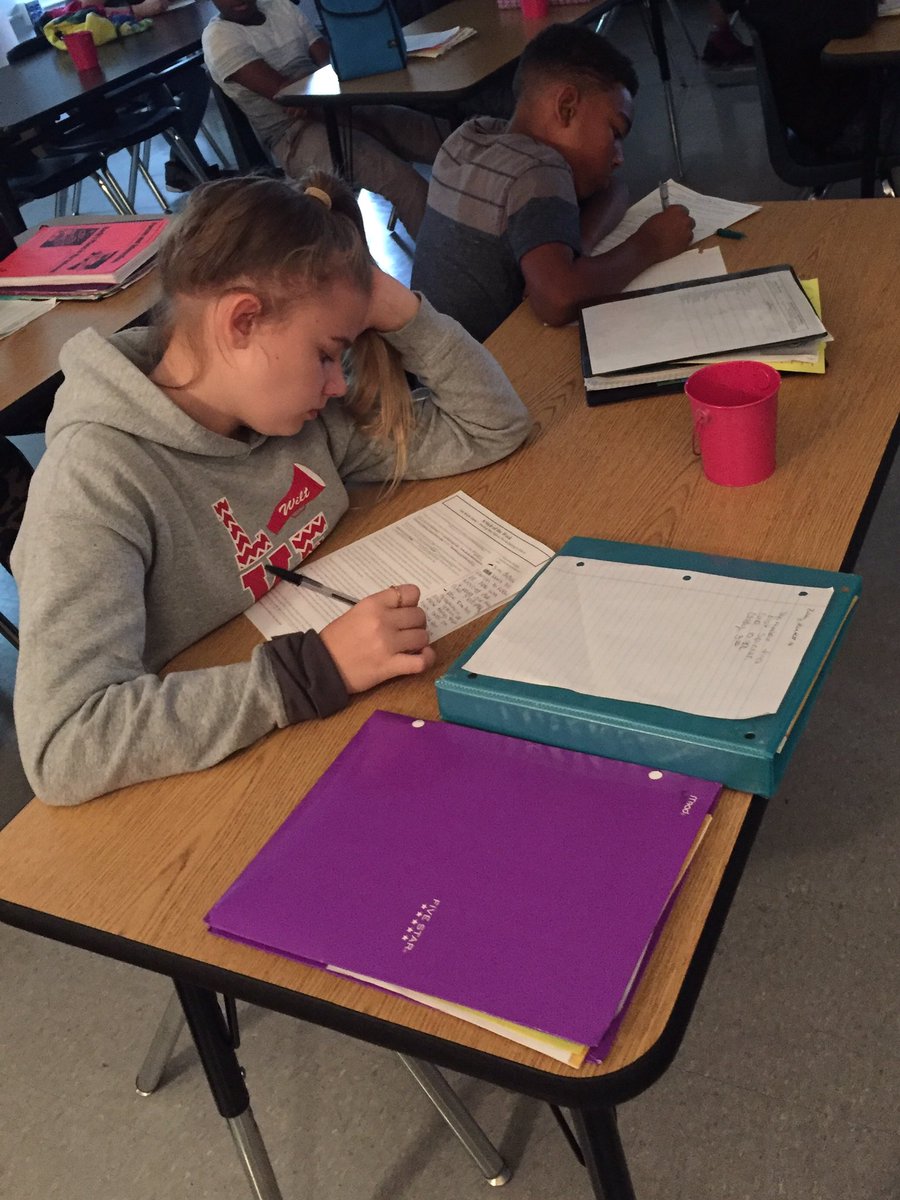 Jennifer Luce tweet media