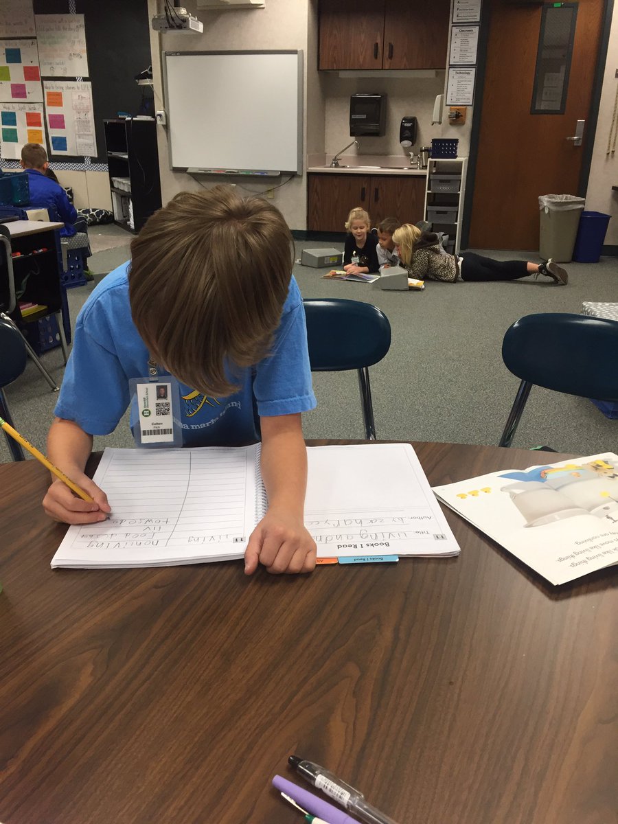 HESGregory's tweet photo. Doing a little science at the guided reading table! This group is finding characteristics of living and nonliving things!#integratedlearning https://t.co/bBStJbEUH8