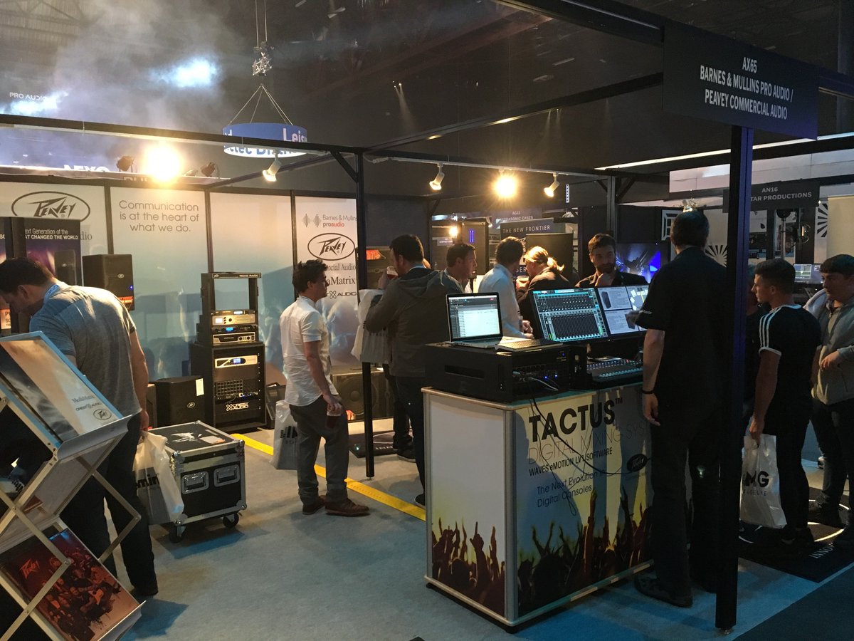 PeaveyCommAudio's tweet photo. It's a busy booth this afternoon at Stand AX65! Our loudspeakers are working overtime! #BPMPRO2017 @visitbpmpro https://t.co/rE53wo6X7C