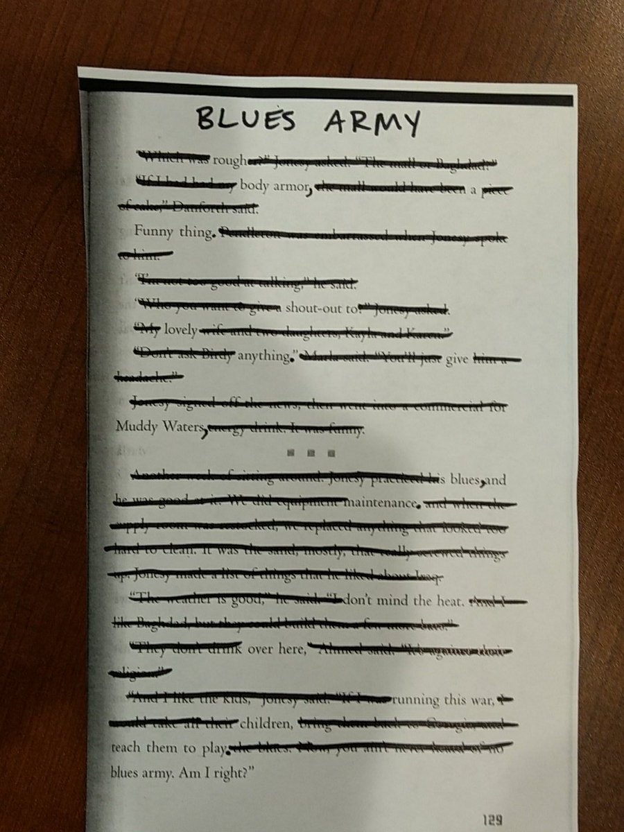 CRCElon's tweet photo. @mmmccarthy21 stared the day celebrating the NDOW with a blackout poem in Mooney 111. Come try it out! #whyiwrite #elonwrites #ElonEd https://t.co/TWJZs2qGzS