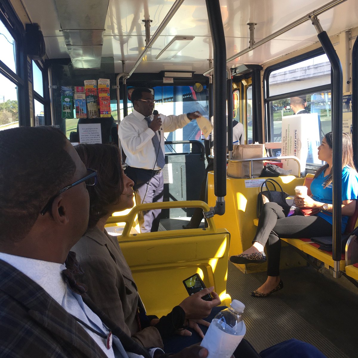 CoSAEDD's tweet photo. .@EastPointSA Director Dr. Mike Etienne kicking things off on @SAPromiseZone! #ICMA2017 #COSAEDD #ICMA17 https://t.co/6RluZPTuIM