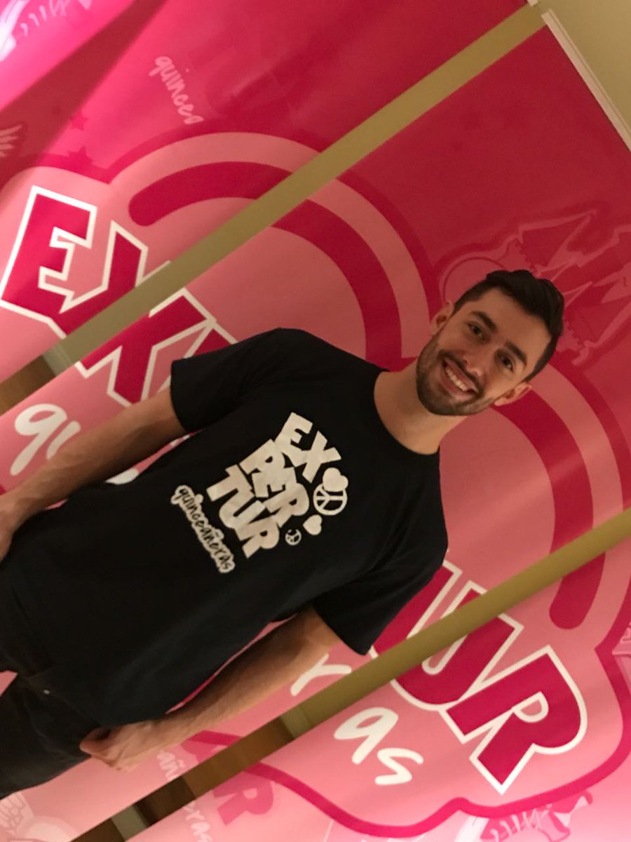 CTMViajes's tweet photo. Gracias a todas las chicas que asistieron a nuestro gran evento!!  Y por supuesto a nuestro amigo @PaioRodriguez por acompañarnos👏👏Recordá que #ElPrimerMejorViajeDeTuVida es con #Expertur https://t.co/mZFFmVIlur