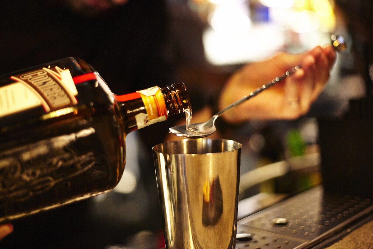 RLmilano's tweet photo. #rebelmilano #onlypremium #toplevel #rebelmood #viadonatello #REBEL #mixologist #homemade https://t.co/KQvbtBxKwL