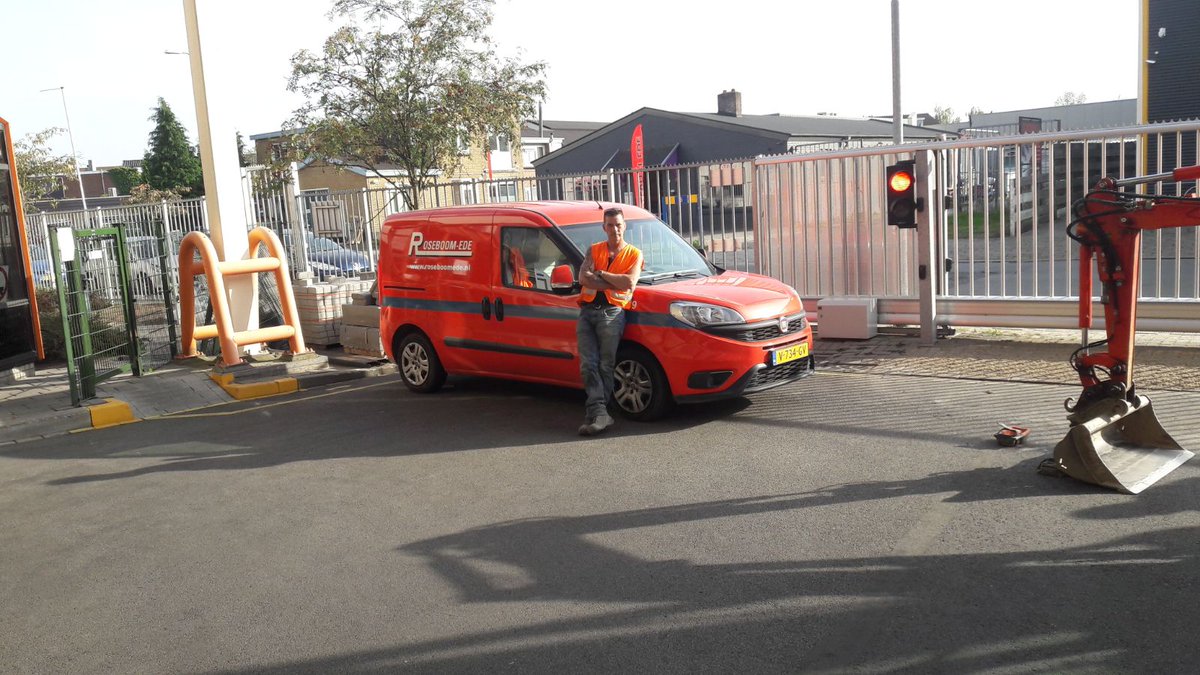 Ede_Werkreturn's tweet photo. In loondienst via Werkreturn De Vallei! https://t.co/jZ3pjhJDzu https://t.co/ogTjTFN0fI