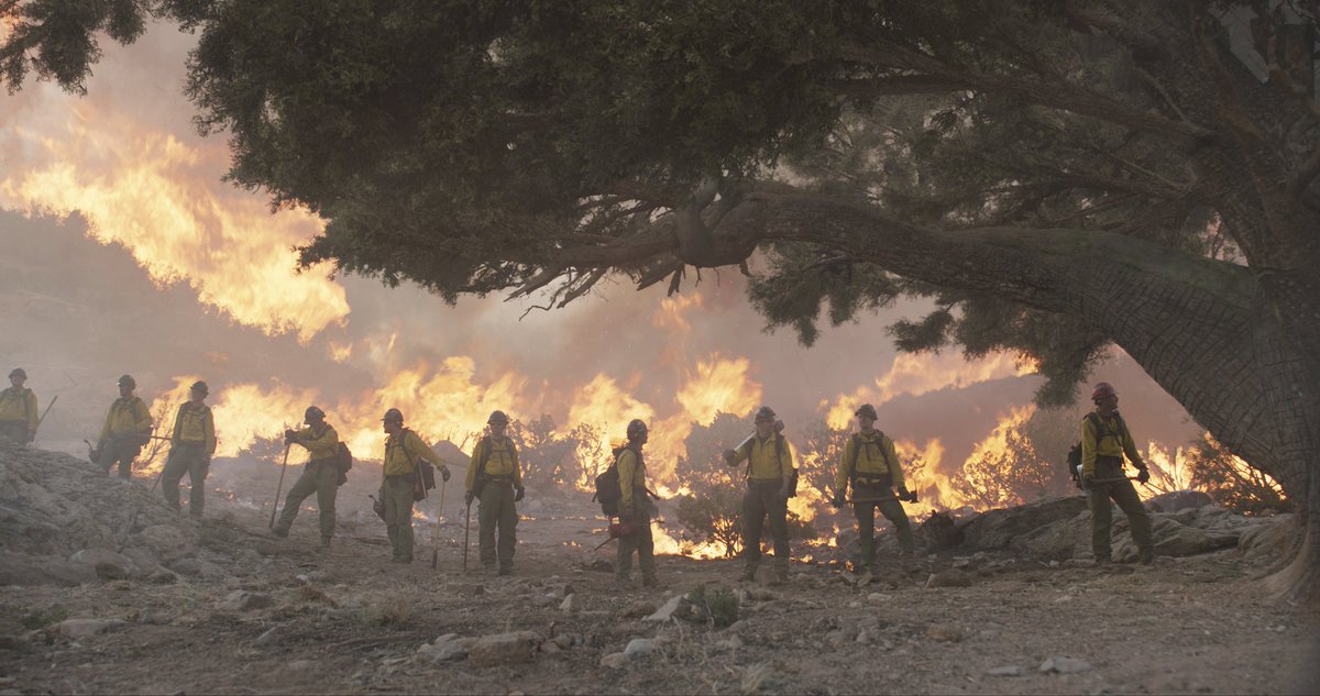 The_Ent_Factor's tweet photo. ONLY THE BRAVE music from & inspired by the film album featuring Dierks Bentley, Austin Hanks, Pearl Jam, Kip Moore & more has been released by Capitol Records https://t.co/7EufuOiGbp #OnlyTheBrave #soundtrack #music #DierksBentley #AustinHanks #PearlJam #KipMoore @CapitolRecords https://t.co/uaIWpsnRX7