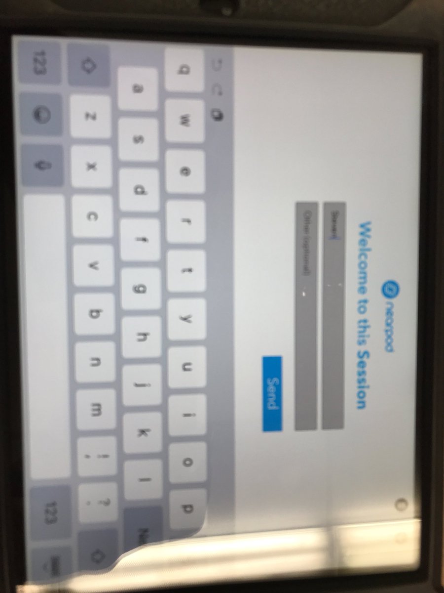 steven_cobb2's tweet photo. Using technology for Formative Assessments. I plan to use Quizizz this week in class as well. #ruthes #tools2grow @hjgrubbs https://t.co/hQWNWSS7uo