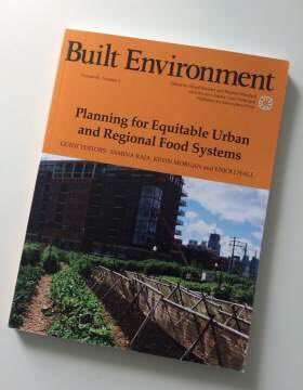 UBuffalo's tweet photo. Let's talk about food! 🍎🍔🥕 #UBuffalo researcher is starting the conversation about food injustices around the world! https://t.co/7QMs9m4Ktj https://t.co/7AANvtKn1q