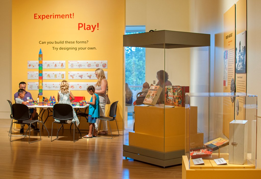 IndianaMuseum's tweet photo. If you remember playing with science toys as a kid, you won’t want to miss Science at Play! https://t.co/ePmLXLuLQP #ISMscience https://t.co/DyBcaPAyZN