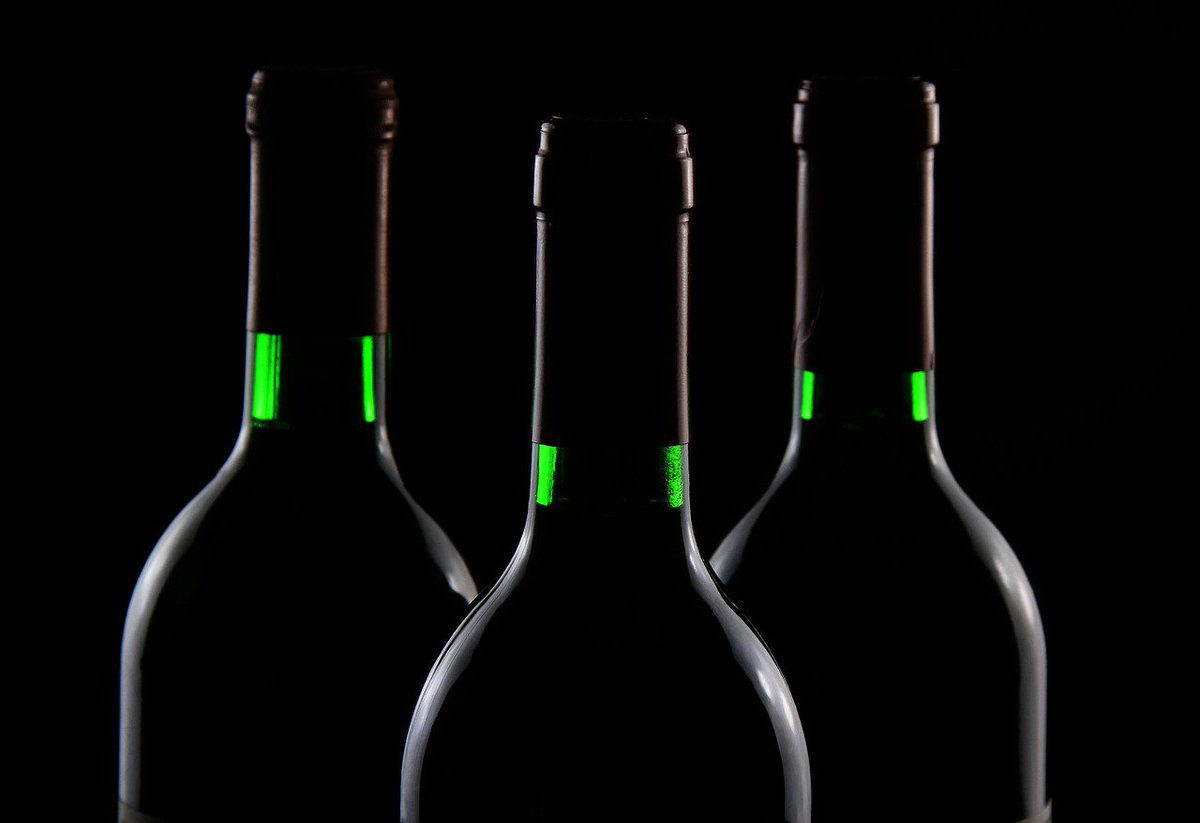 style_ip's tweet photo. The most counterfeited brands of premium spirits in Ukraine has named https://t.co/8KW47fyigh https://t.co/v8oSwxP7nh
