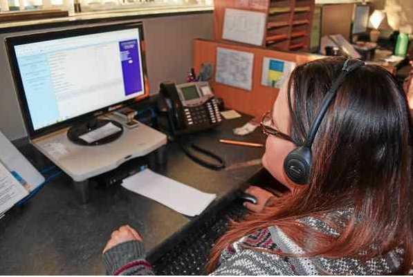 macombdaily's tweet photo. Volunteers needed for #MacombCounty Crisis Center https://t.co/TXNpB4r6Bh https://t.co/lFKdhgdNC3