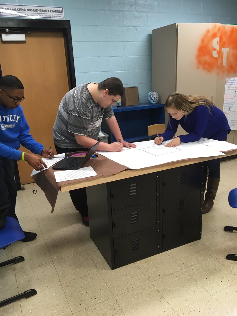PamWaters22's tweet photo. Using the new STEAM Shop as we learn! Thanks @CavHSPrincipal! https://t.co/TnuRNY9GMm