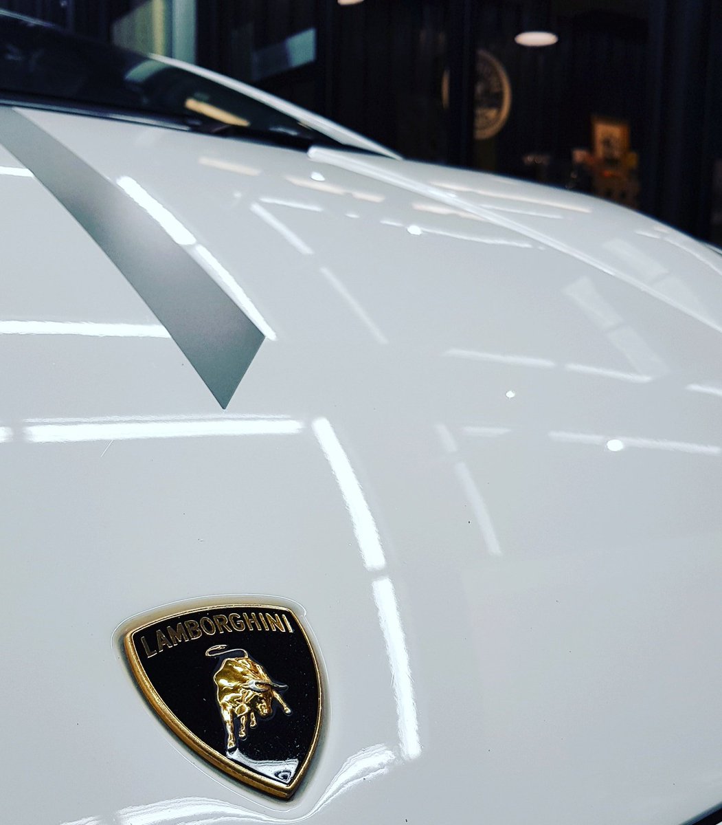 yo_yothana's tweet photo. #ProfessionalLab
#MakeYourCarShine https://t.co/QkM1V3RRyk