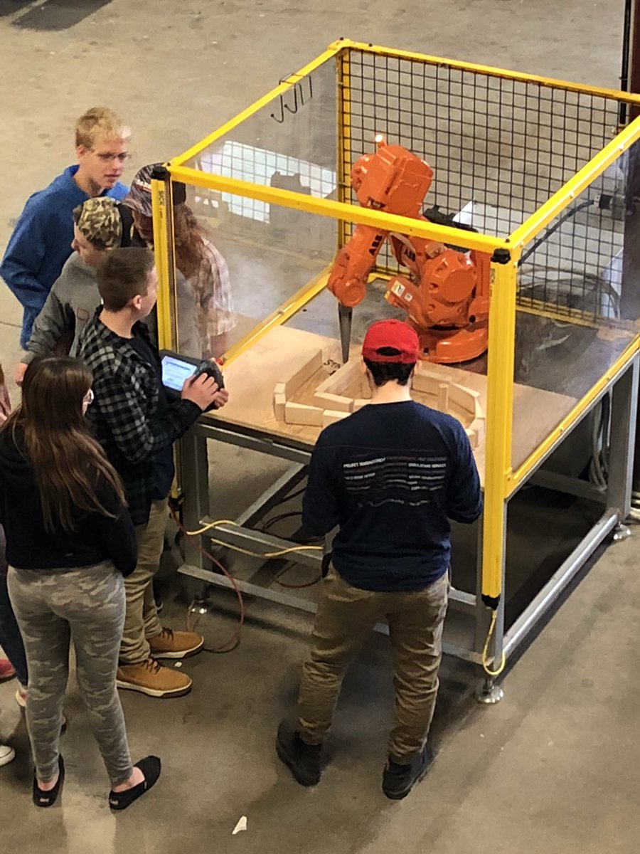 lori_hogan's tweet photo. A ginormous thank you to @ddautomation for the engaging morning! #AMDSBlearns https://t.co/cnkuNf8jrw