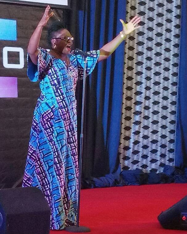 chinelodilimono's tweet photo. With my hands lifted up and my mouth filled with praise, I will bless you oh LORD!!! #journeysofapilgrim… https://t.co/RRN9GcUXNo https://t.co/PcApLGHshN