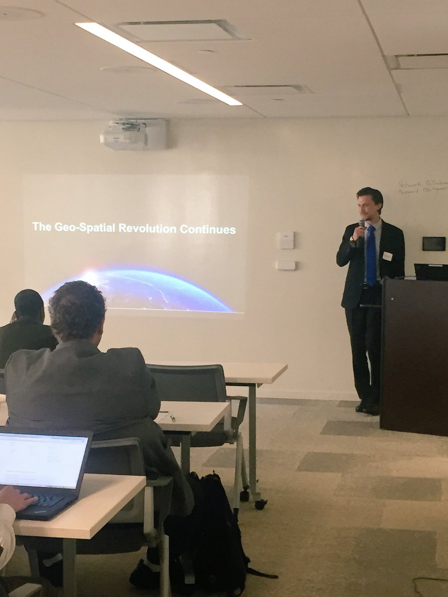 notoncebut2x's tweet image. @DanielJDufour of @FirstDraftGIS talking about the upcoming #geospatialrevolution no more geocoding messy spreadsheets or PDFs!