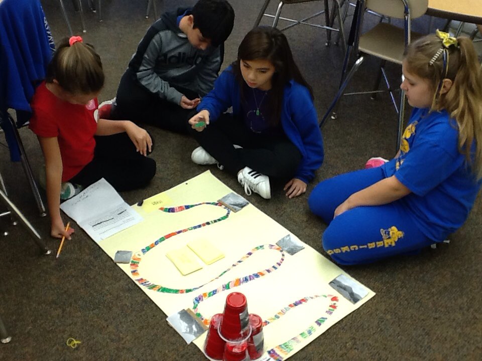 Mrs. Szoc tweet media