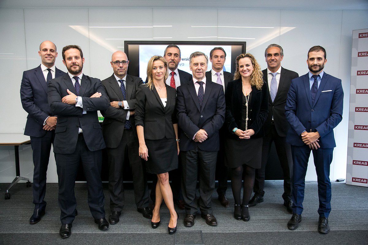 hsanchezAN's tweet photo. Sesion sobre la inversion inmobiliaria en Catalunya con los que mas saben de Real Estate. Gracias #Barcelona #BMP2017 @AguirreNewman https://t.co/hIOjl0eYqt