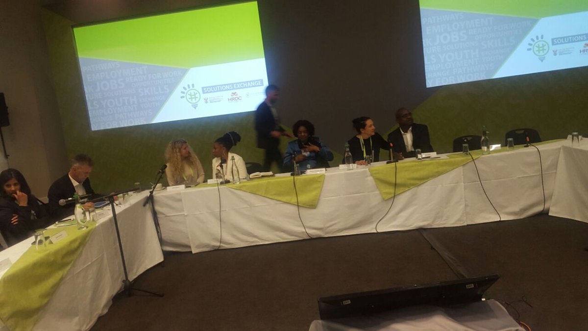 Min_Secretary's tweet photo. @HigherEduGovZA Min @ProfMkhize during the Harambee Solutions Exchange  in Spier  Stellenbosch earlier today https://t.co/OTEtoH9EdG