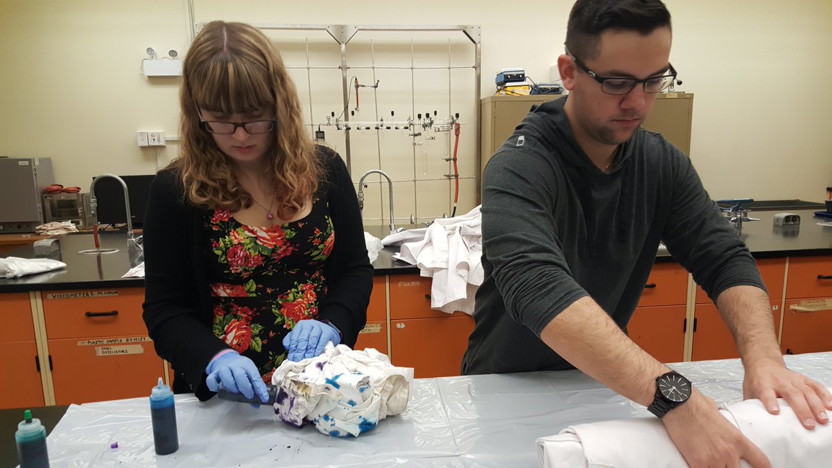 MacQuarrieGroup's tweet photo. @CBUChemistry @cburesearch @cbuniversity  Celebrating #NationalChemistryWeek  Tie Dying Lab Coats NOW In A210 https://t.co/LZlGSmtJgr