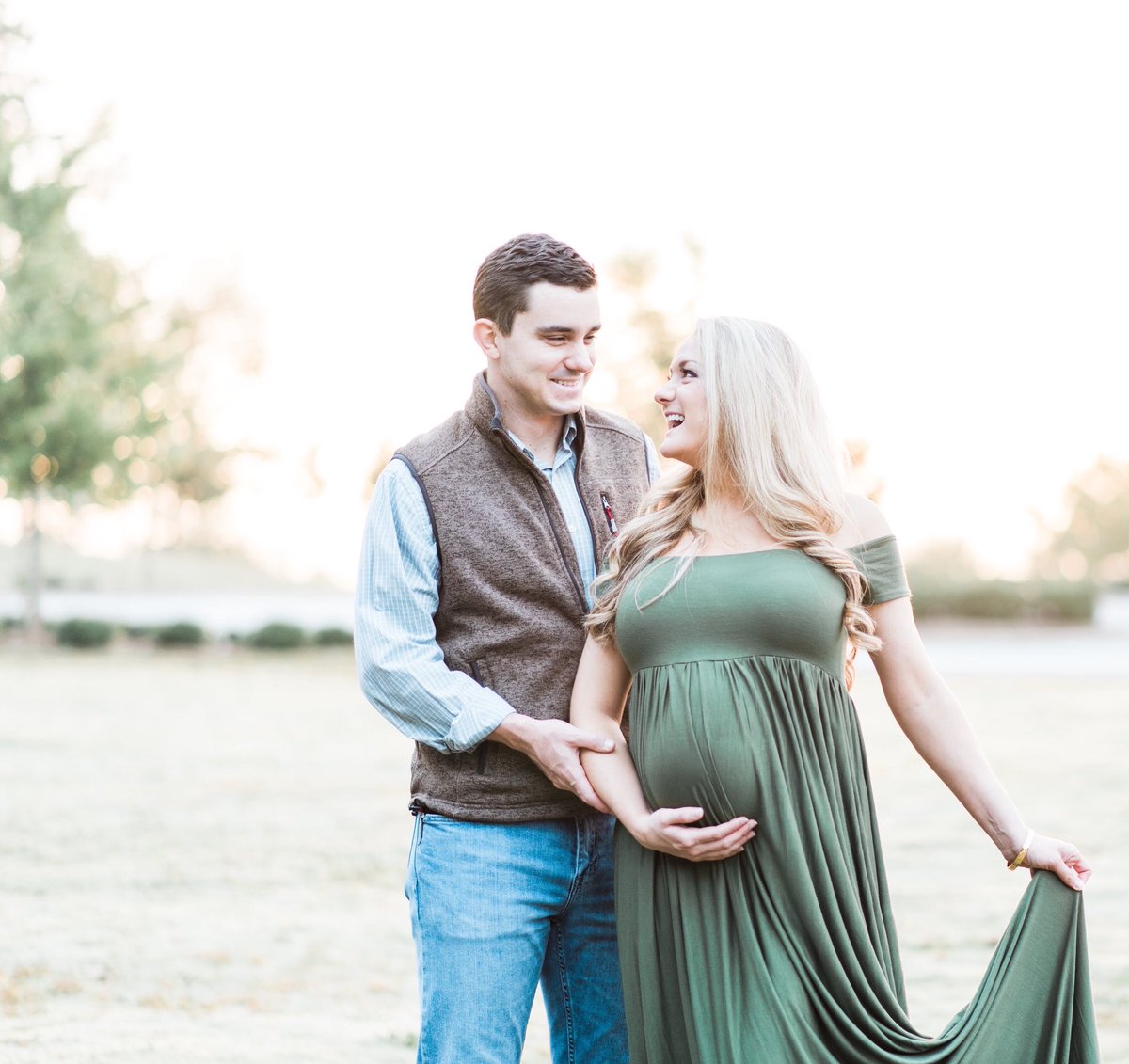 hannamjacobs's tweet photo. If she has his smile, we’re in trouble... https://t.co/suCoDM4DYk