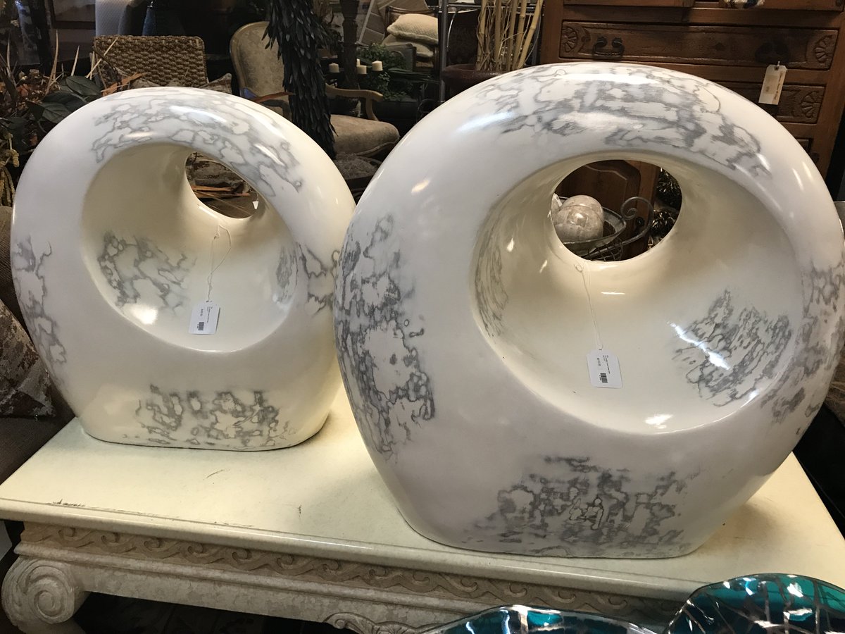 DistinctAZ's tweet image. Some beautiful home accessories that are new to our store.