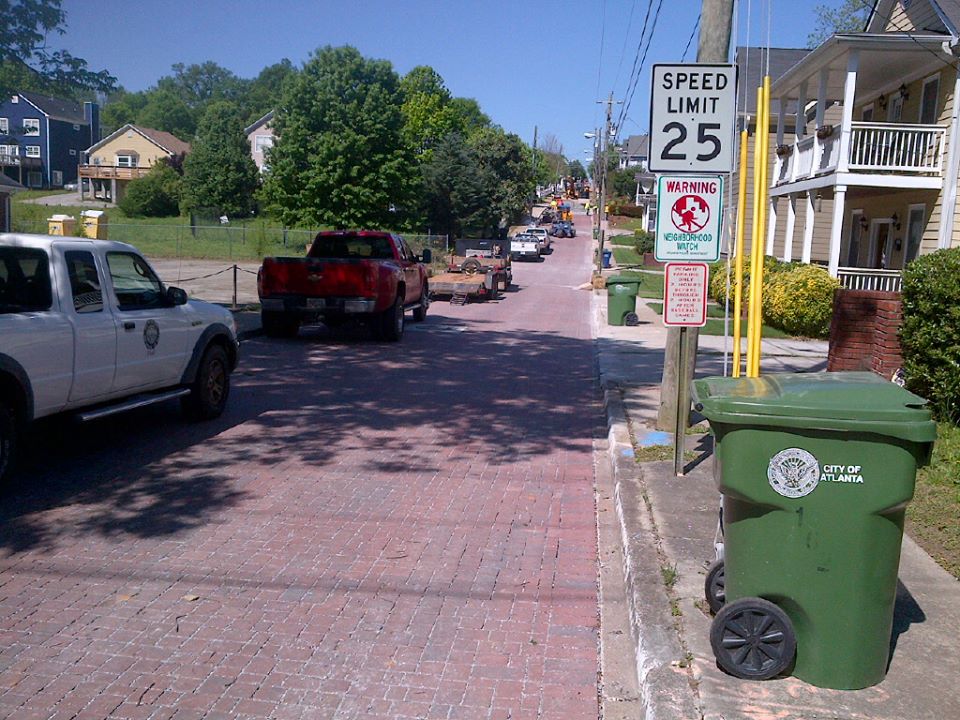 ATLWatershed's tweet photo. We're proud to hold the record for largest permeable pavers project! Collectively the pavers make up 6 miles. #DWMProjects https://t.co/b16SiEhCeO
