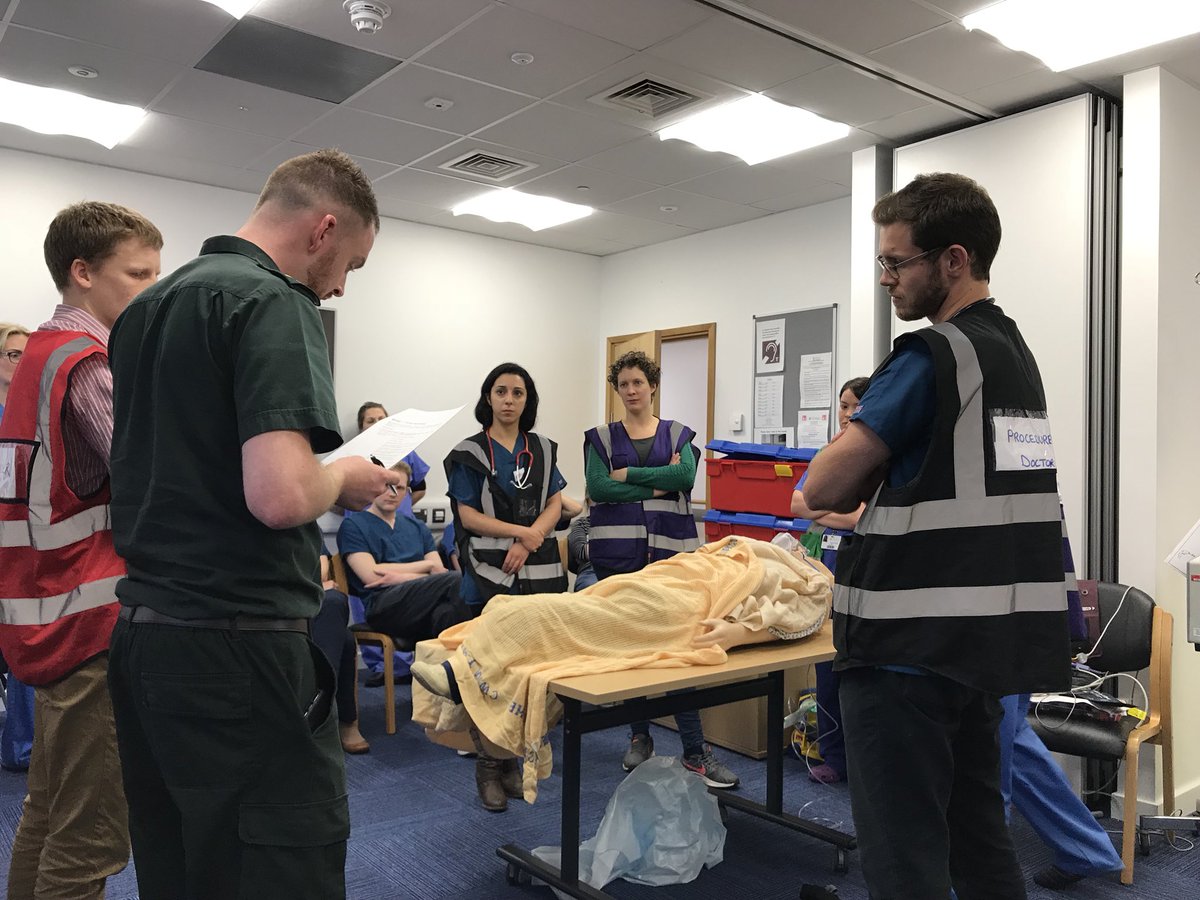 treatscourse's tweet photo. Moulage time! #trauma #treats https://t.co/aBZA4gUoGt