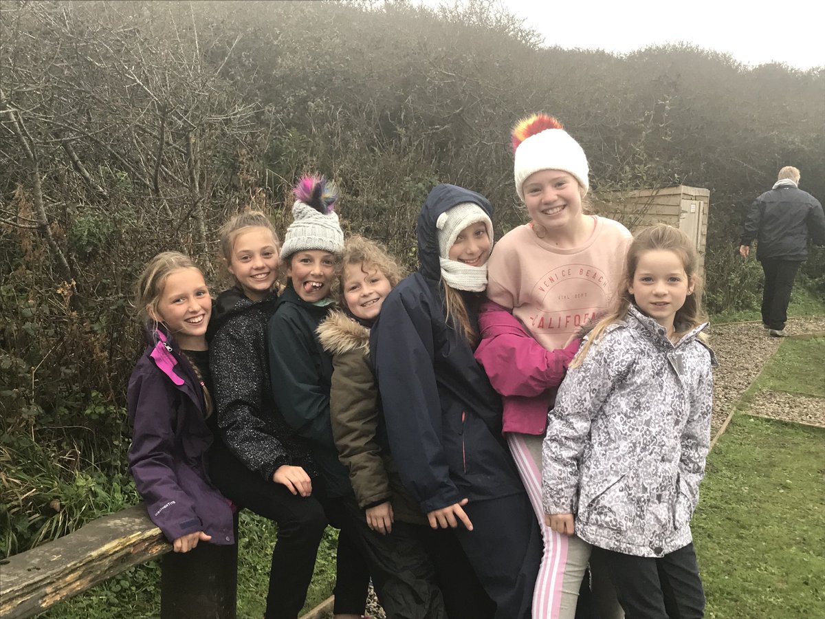 Time for a group A girl’s sandwich! Hope you’re not too squashed!!