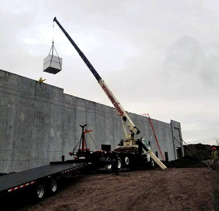 willoughbysup's tweet photo. We're proud to be the roofing supplier for the new 125,000 sq. ft. Fat Head's Brewery and Restaurant in Middleburg Heights! @FatHeadsBeer https://t.co/7XpnbVfDaR
