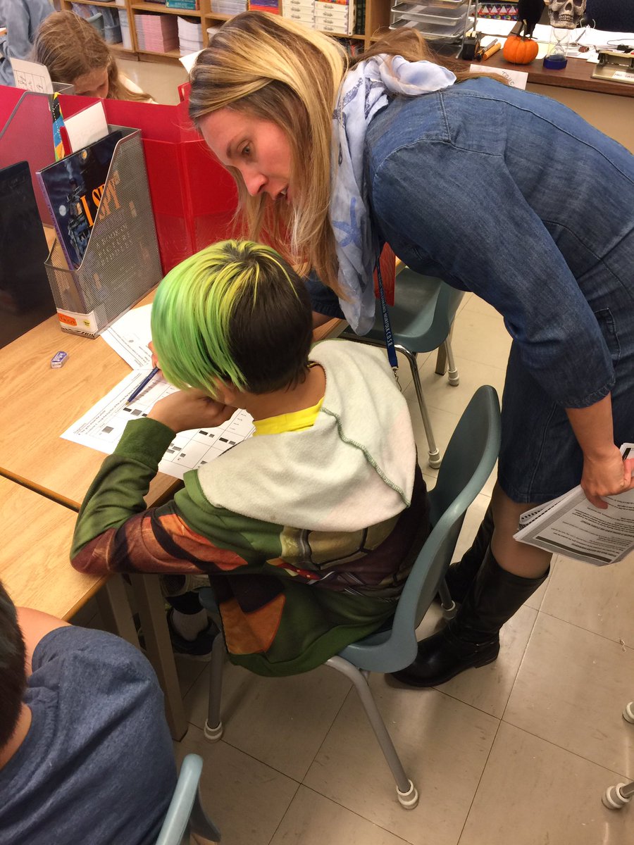 stceciliahawks's tweet photo. It's Monday and our teachers are busy working and learning alongside our students. #learningmathtogether https://t.co/YPIhvg7qXU