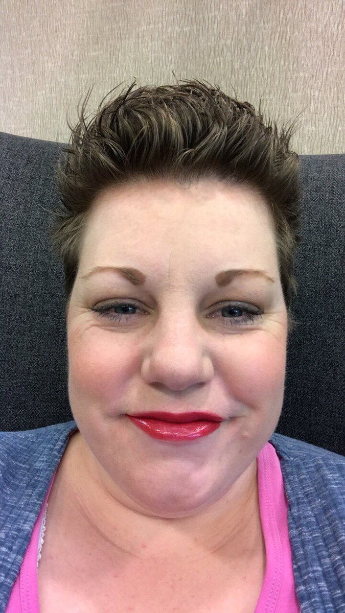 lularoe_porter's tweet photo. Root canal today. Do your lip color withstand dentist? #Senegal #lipsense #longlastingwear #plumeria #rosegloss #curvyhipsandprettylips https://t.co/ur1zxRqpPS
