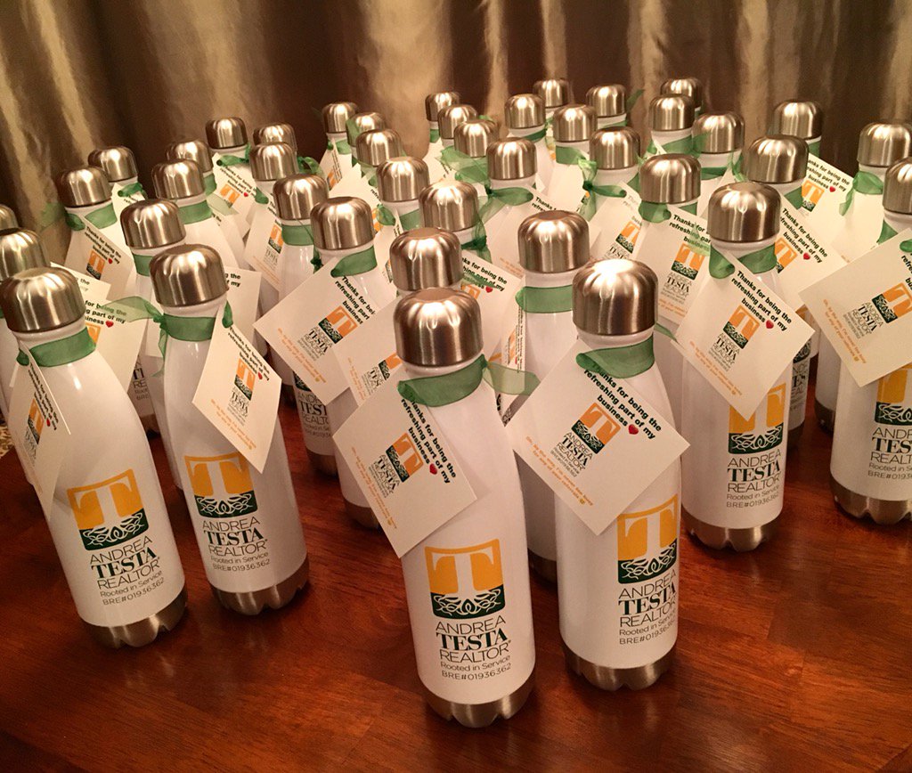 PennyPromos's tweet photo. Check out these bottles we did for @andreatestalbc &amp; her wonderful clients.#weloveourclients #branding #waterbottle https://t.co/oIAHScKM69