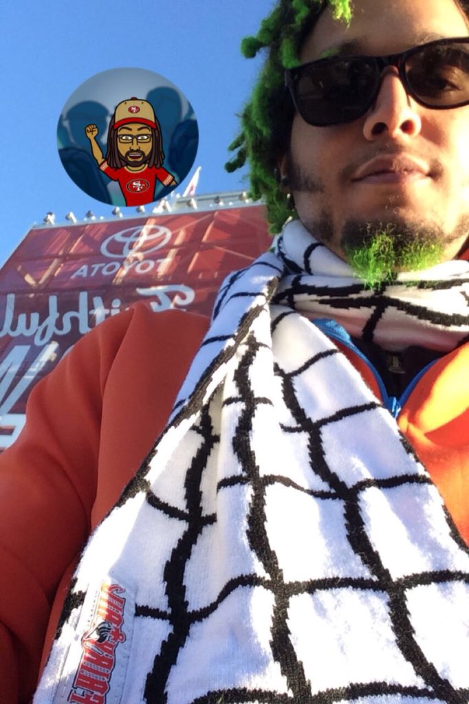 AZ4EvryOccasion's tweet photo. Game day again!!!! #ninerbreakers #49ers #levisstadium #ZiggZagg #MistahZ #fairytale #FaithfulMile #leviscircles #greenhair https://t.co/aA0dJngLXT
