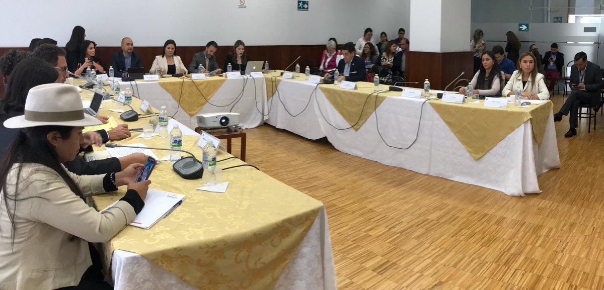 jotalloretv's tweet photo. En sesión N12 de @MujeresGP con sus experiencia internacionales nos acompañan los 5 profesionales que aportarán en el foro del miércoles. https://t.co/4gMuFbdhGi
