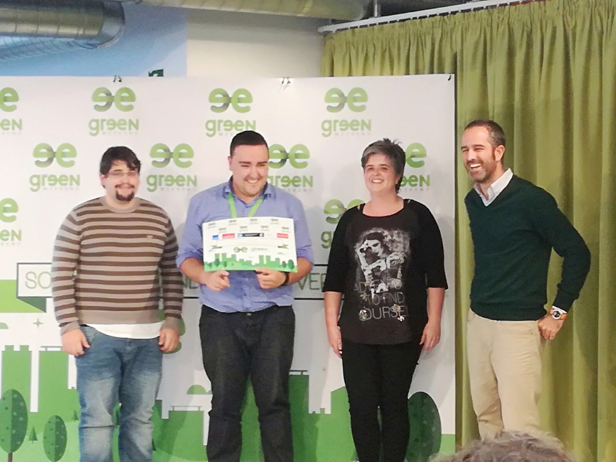 ExplorerLugo's tweet photo. Enhorabuena a nuestros #YUZZers de #smartwood #urbandigitalbox ganadores del @GreenweekendORG https://t.co/VVctVXAv6a